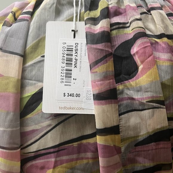 NWT Ted Baker London Zeenaa Blouson Sleeve Mini Dress in Dusky Pink size 2 (4-6) - Picture 9 of 9